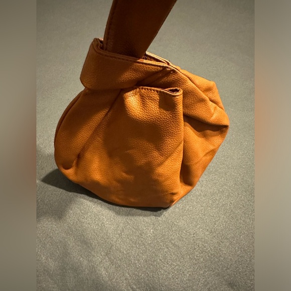 Amazon The Drop Avalon Small Tote Bag - Picture 3 of 6